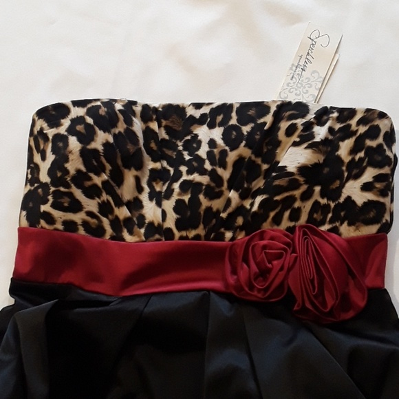 Leopard Black and Red Cocktail Dress - Picture 2 of 4